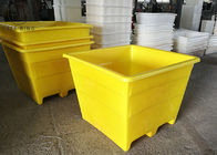 Plastic de Bakken Bulkcontainers van Combo van de Afgietsel Enige Muur Poly met Roterende de Ingang van de 2 Manierensteunbalk